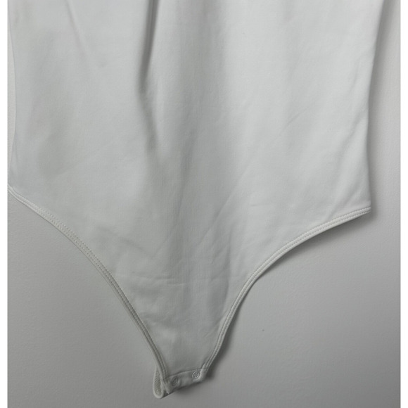 NWOT Babaton S Criss-Cross Contour Halterneck Stretch Bodysuit White Aritzia D6 - Picture 2 of 7